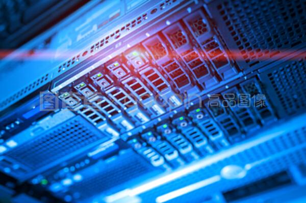 網絡服務器與云計算裝備技術服務 構建現代企業數字化核心